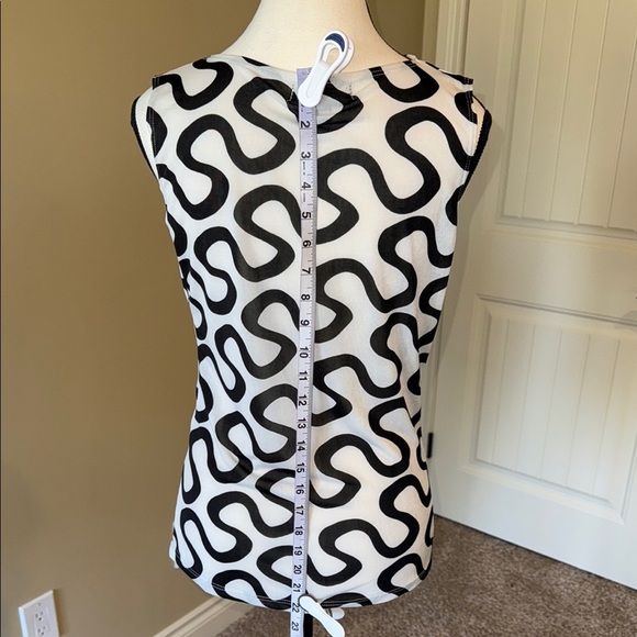 INC International Concepts Blouse Cowl Neck Black White Sleeveless Shirt Top SzM - Picture 4 of 9